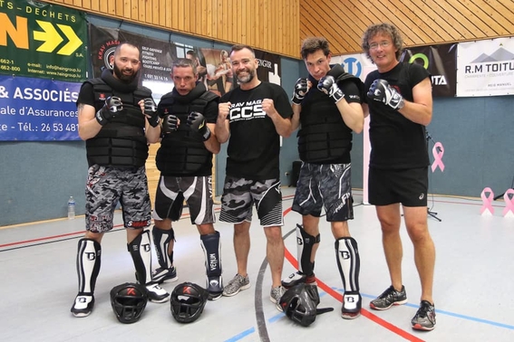 plastron et casque krav-maga